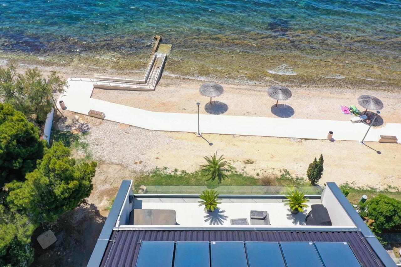 بيبينيا Paradise On The Beach Apartments المظهر الخارجي الصورة