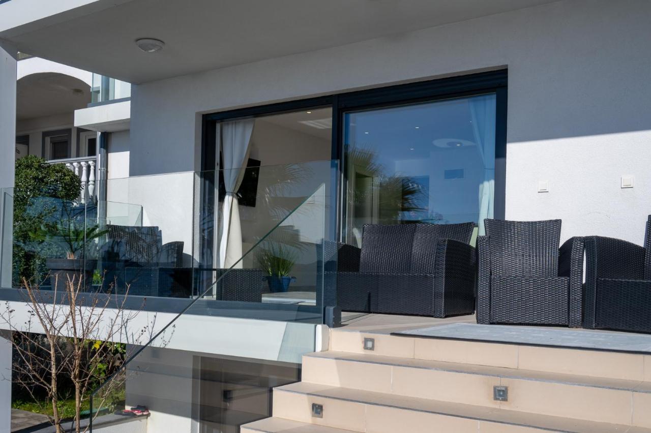 بيبينيا Paradise On The Beach Apartments المظهر الخارجي الصورة