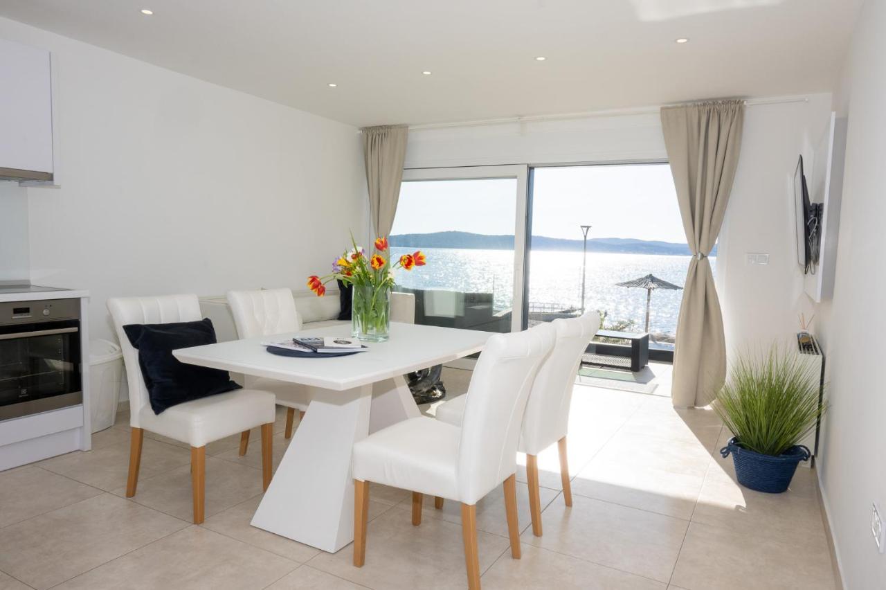بيبينيا Paradise On The Beach Apartments المظهر الخارجي الصورة